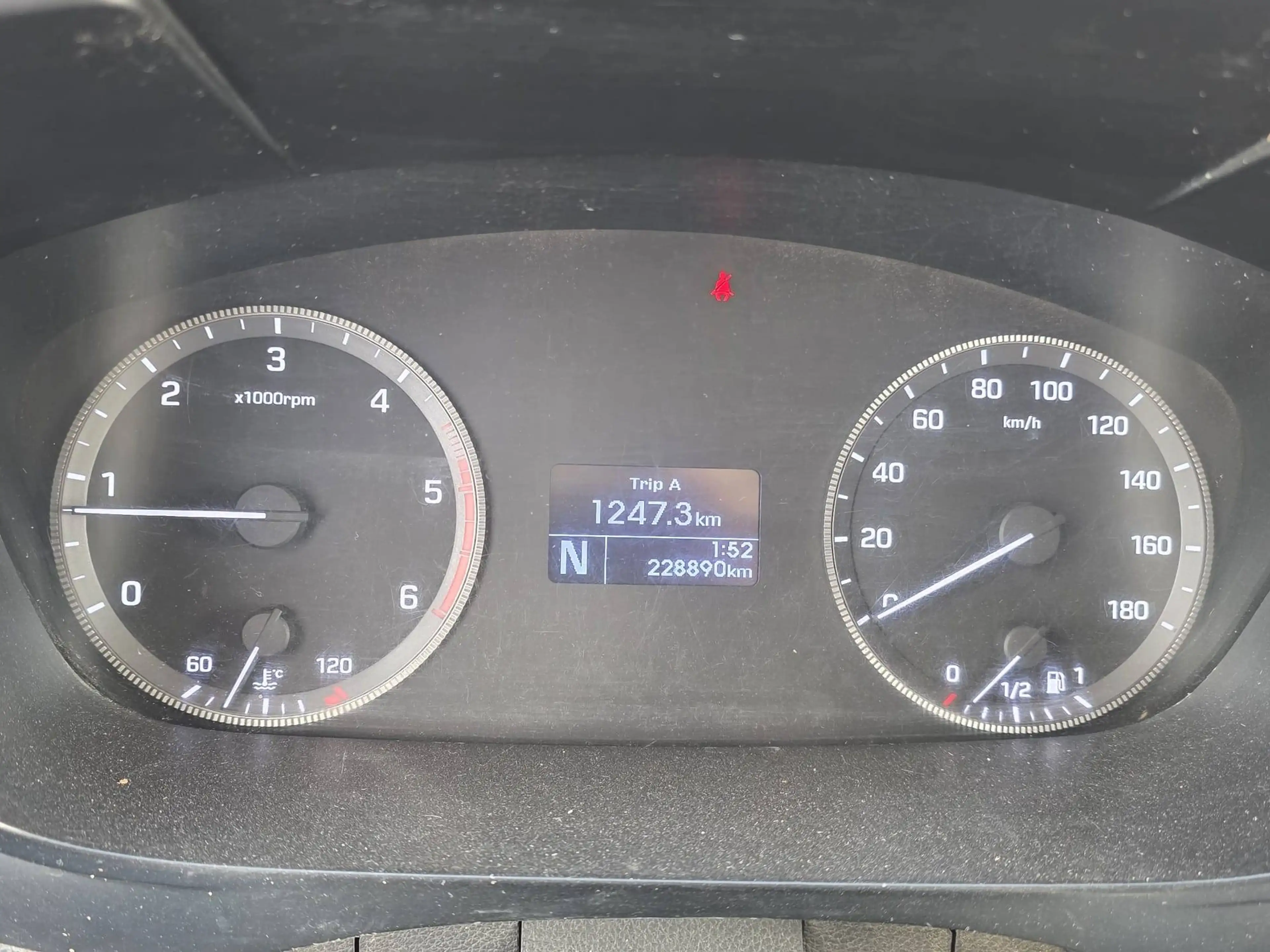 Hyundai H 350 2.5 CRDi — photo 13
