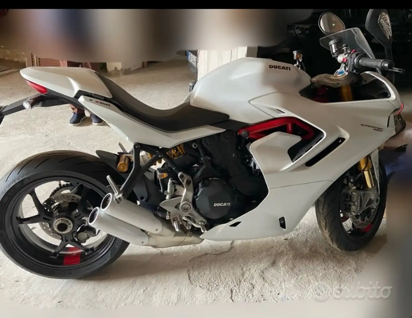 Ducati SuperSport Bianco - 1