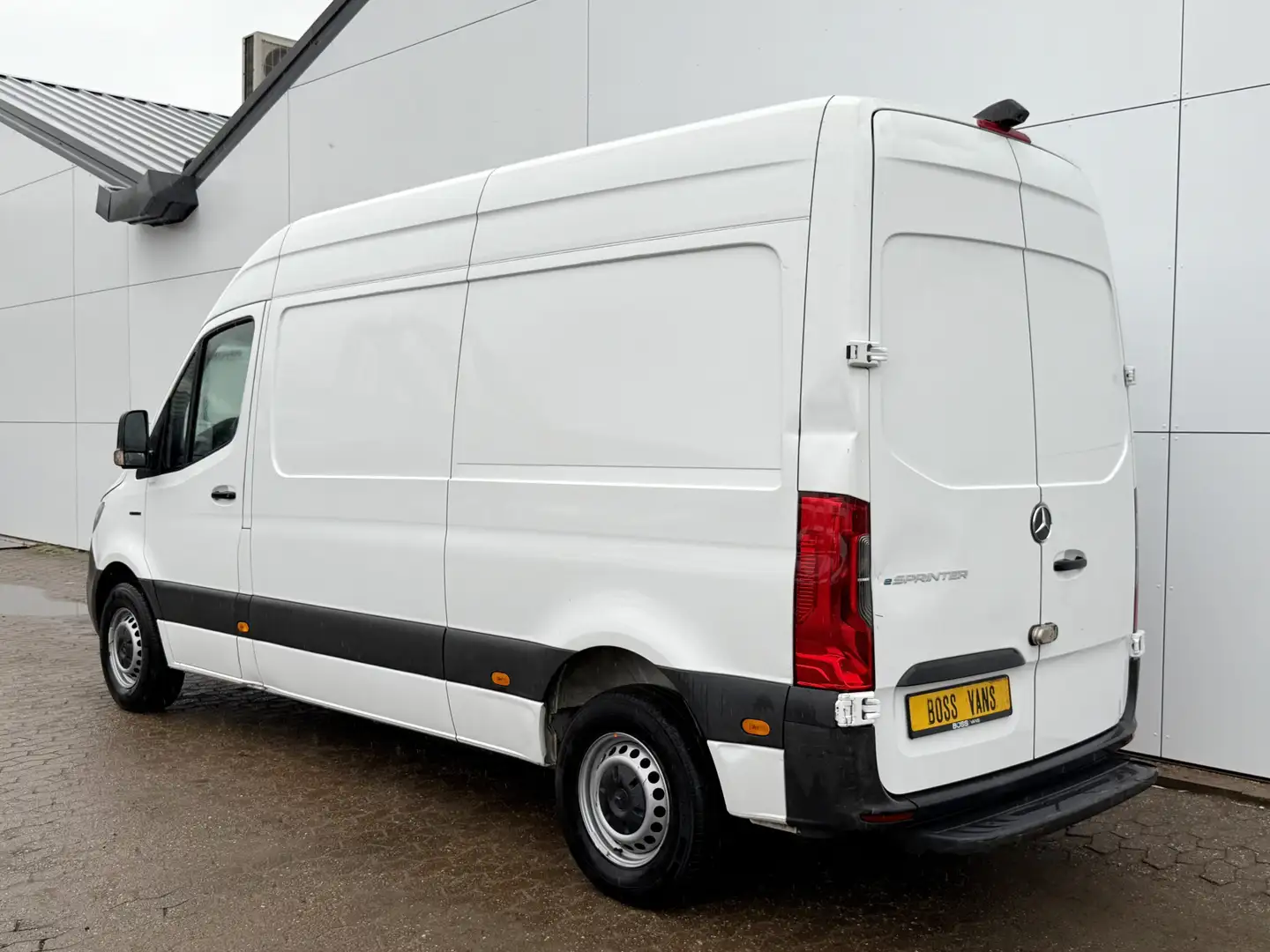Mercedes-Benz eSprinter 312 ALL-IN PRIJS L2H2 55kWh 168km WLTP 8 Blanc - 2