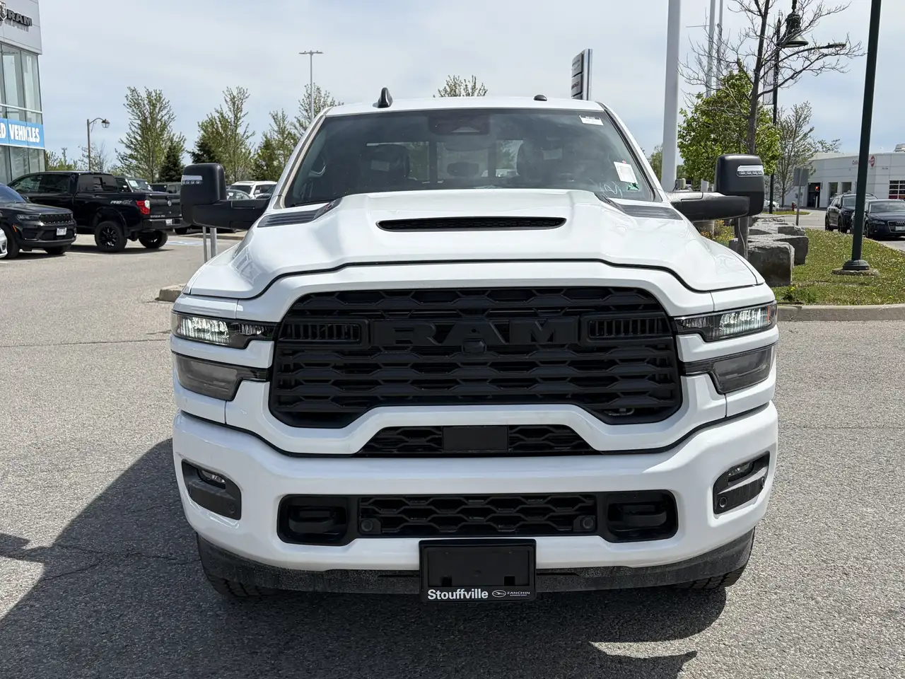 RAM 2500 снимка RAM 2500