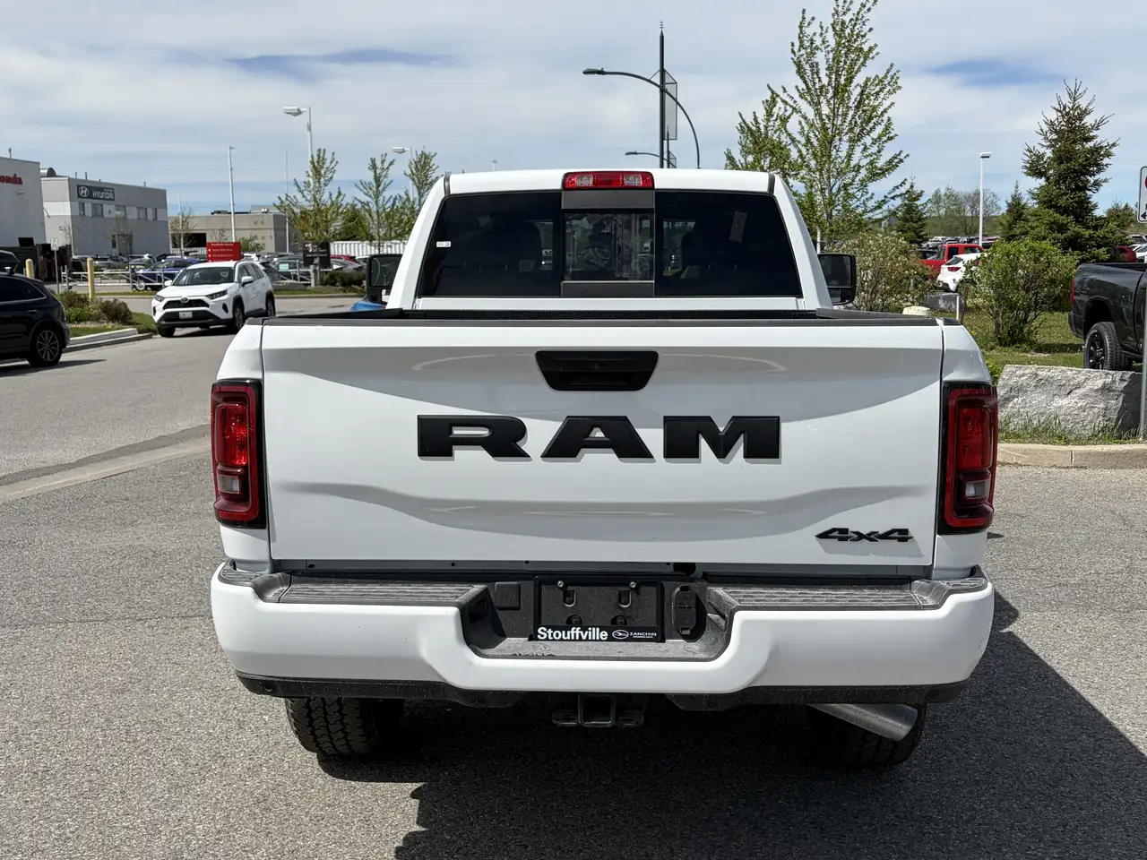 RAM 2500 снимка RAM 2500