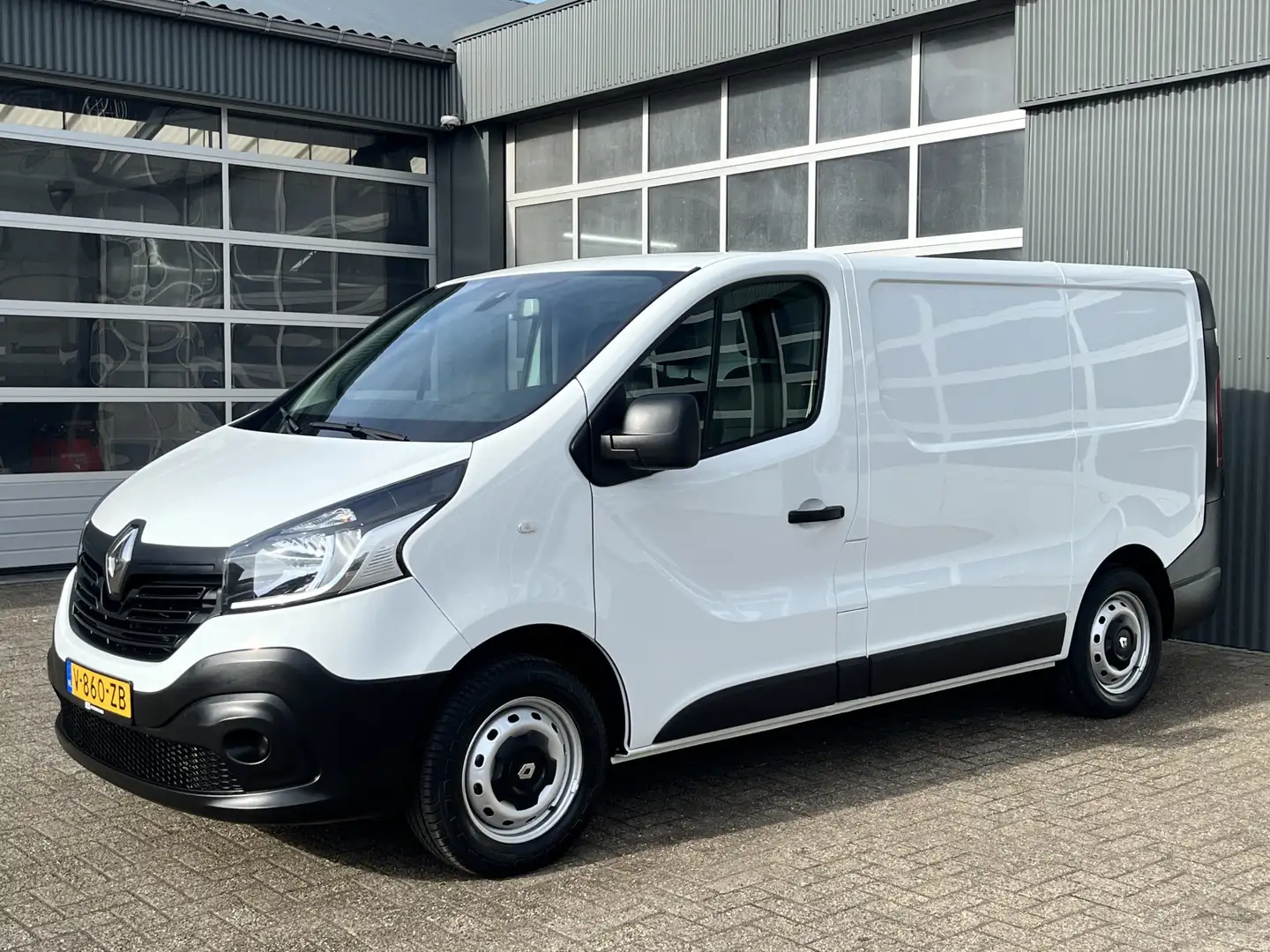 Renault Trafic 1.6 dCi T29 L1H1 Kastinrichting Airco Cruise contr Wit - 2