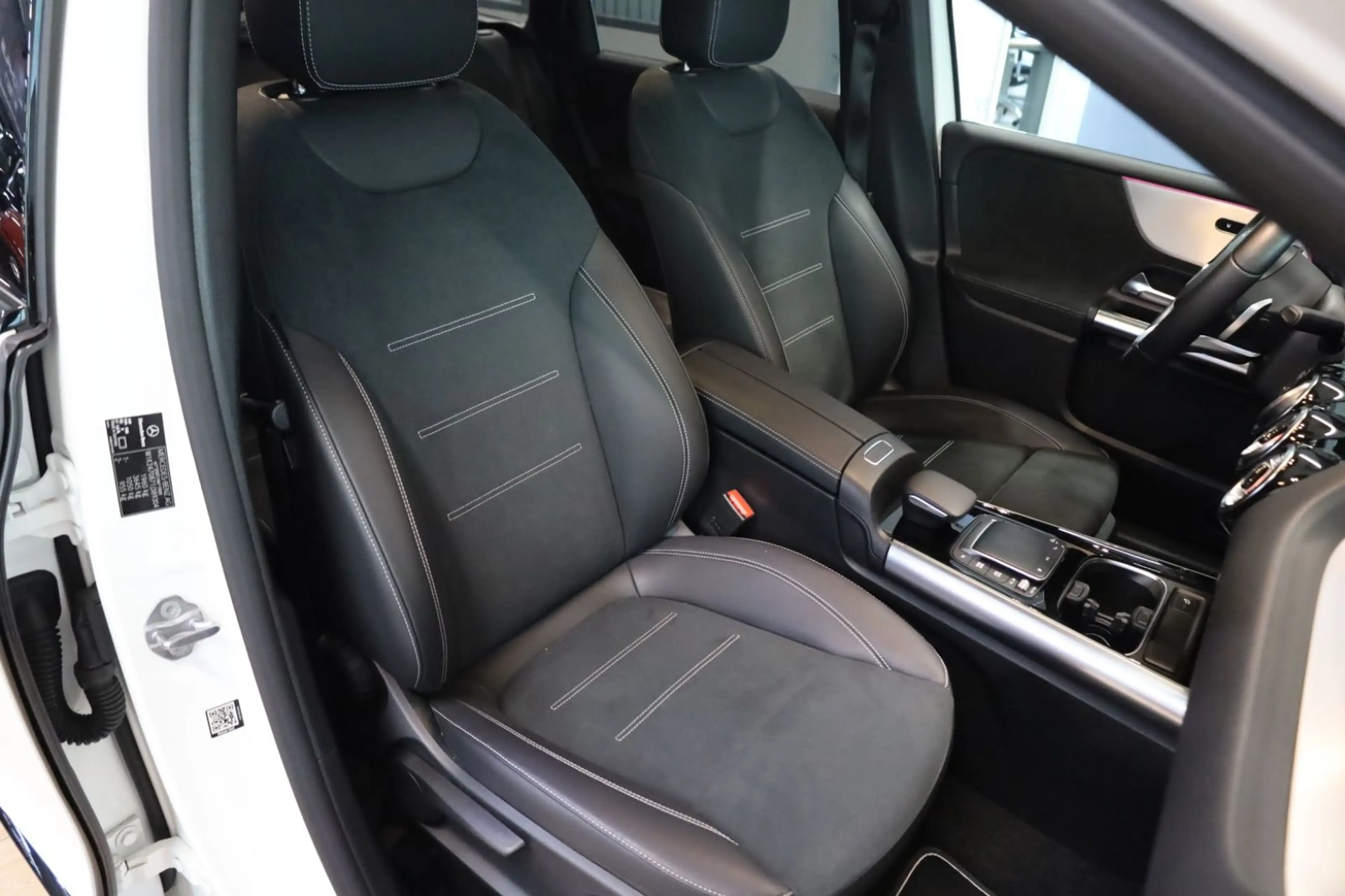 Mercedes-Benz B 200 AMG-Line  Edition 2021/Navi/Night-Paket/Ka — photo 12