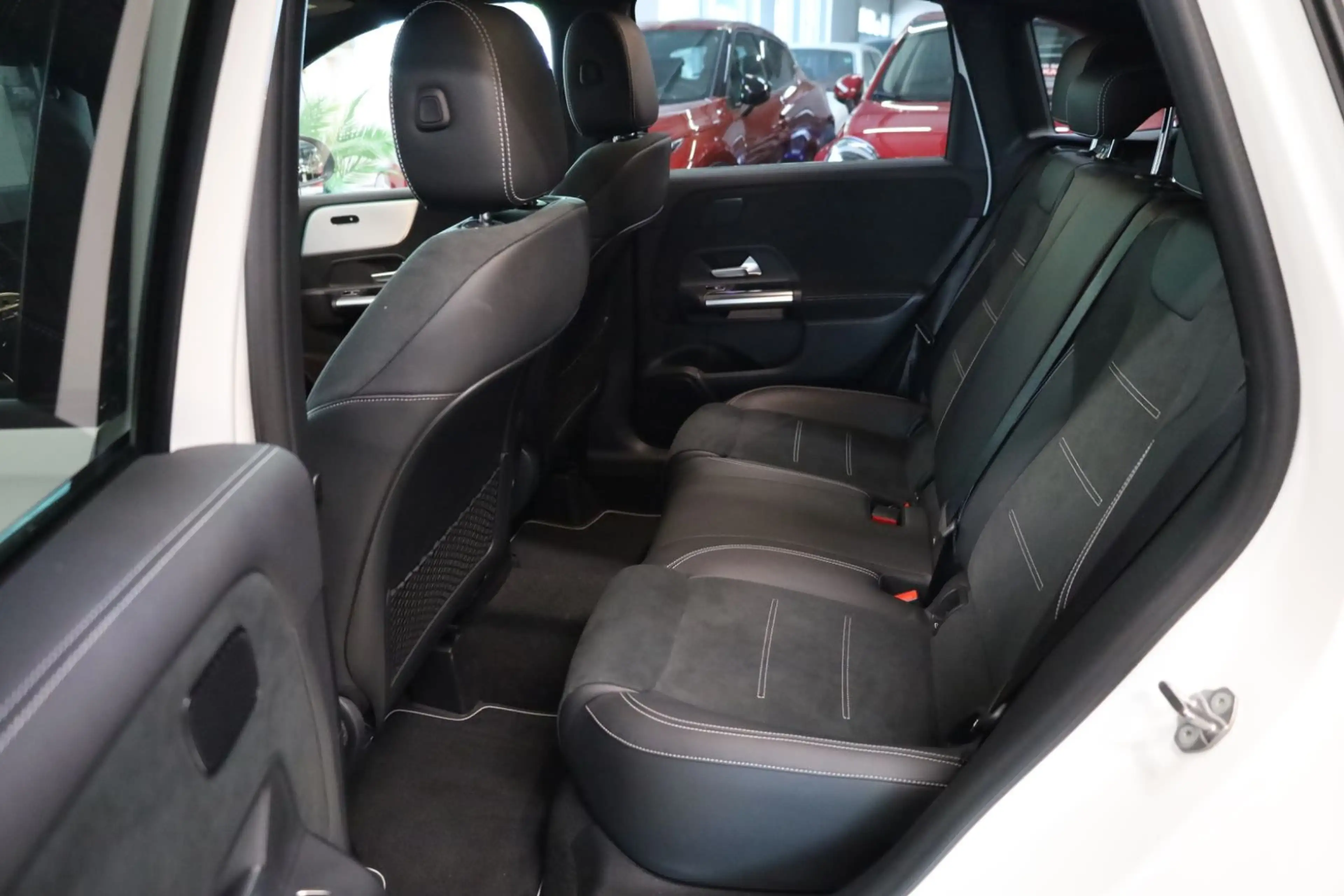 Mercedes-Benz B 200 AMG-Line  Edition 2021/Navi/Night-Paket/Ka — photo 13