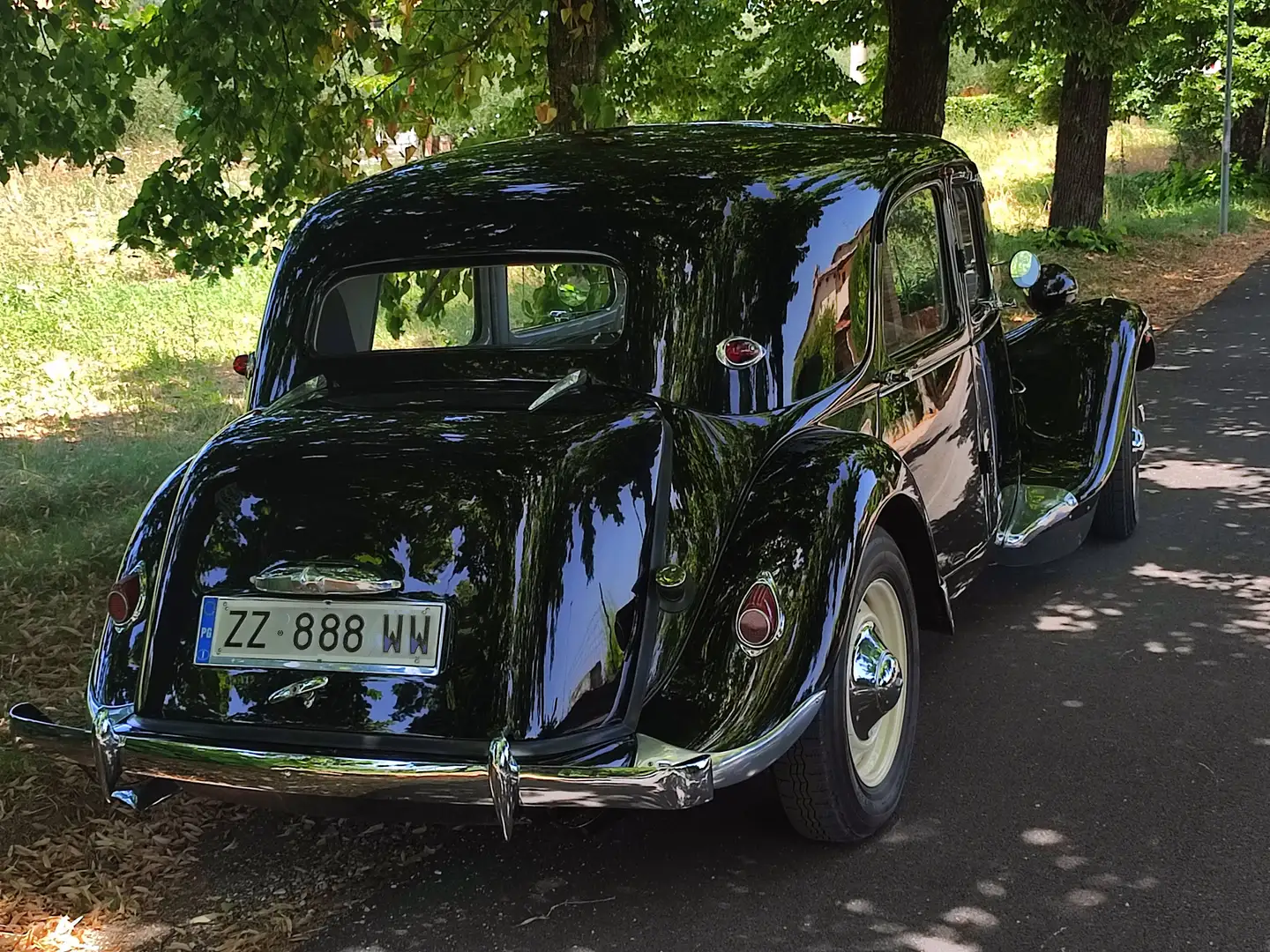 Citroen Traction 11B Negru - 2