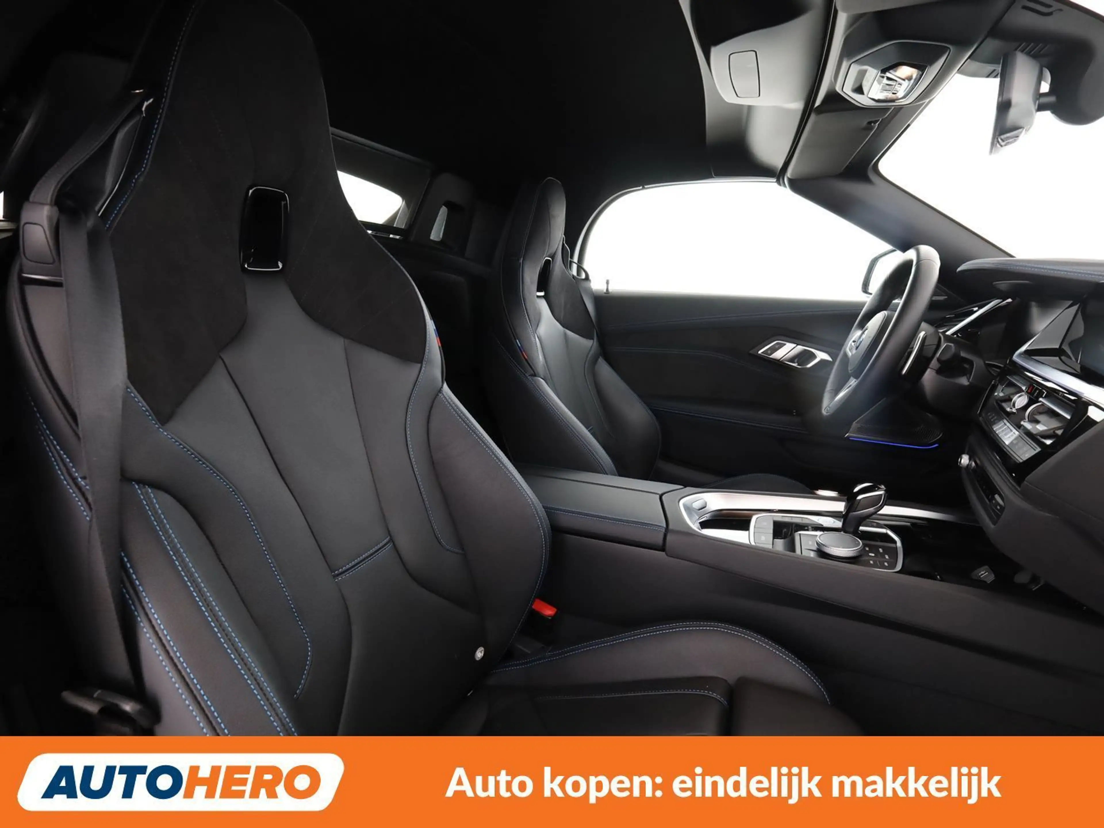 BMW Z4 sDrive 20i M Sport — photo 14