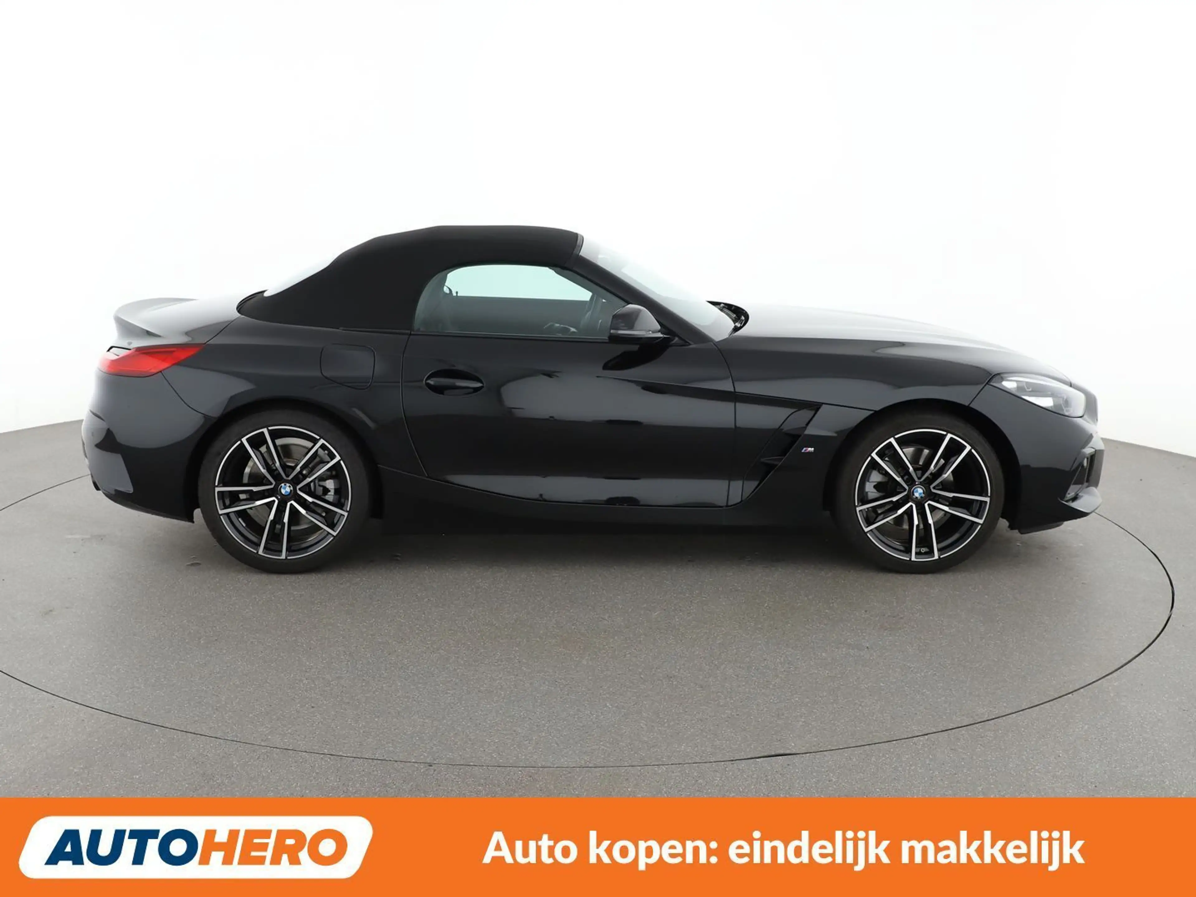 BMW Z4 sDrive 20i M Sport — photo 7