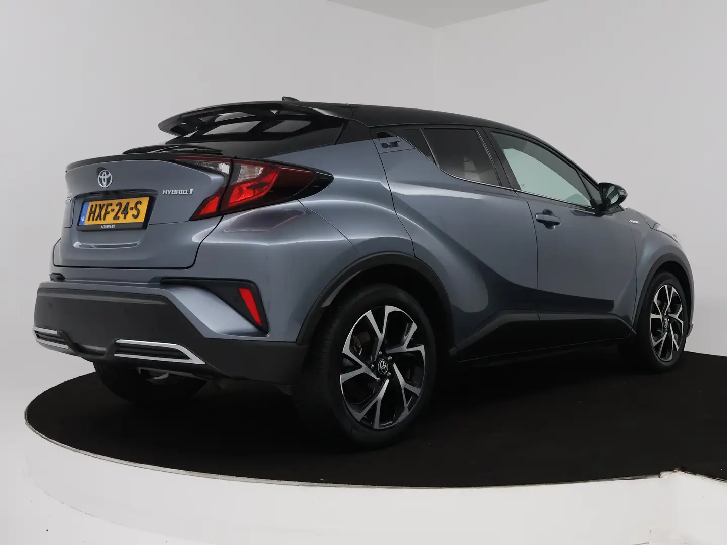 Toyota C-HR 2.0 Hybrid Bi-Tone Blauw - 2