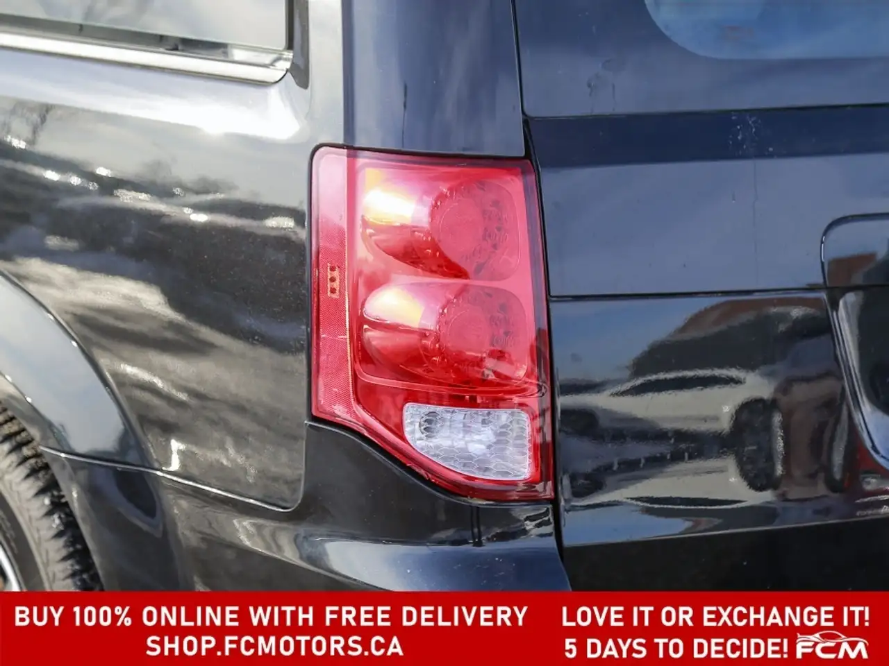 Dodge Grand Caravan снимка Dodge Grand Caravan