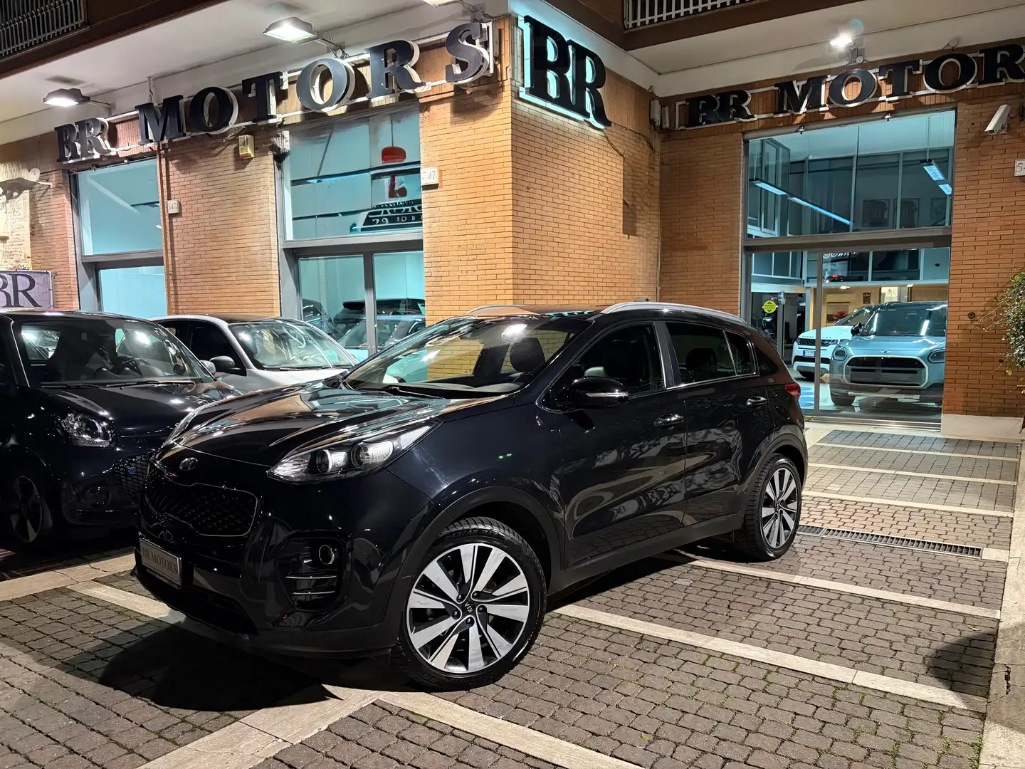 Kia Sportage 1.7 crdi Business Class Style Pack - BELLISSIMA Nero - 1