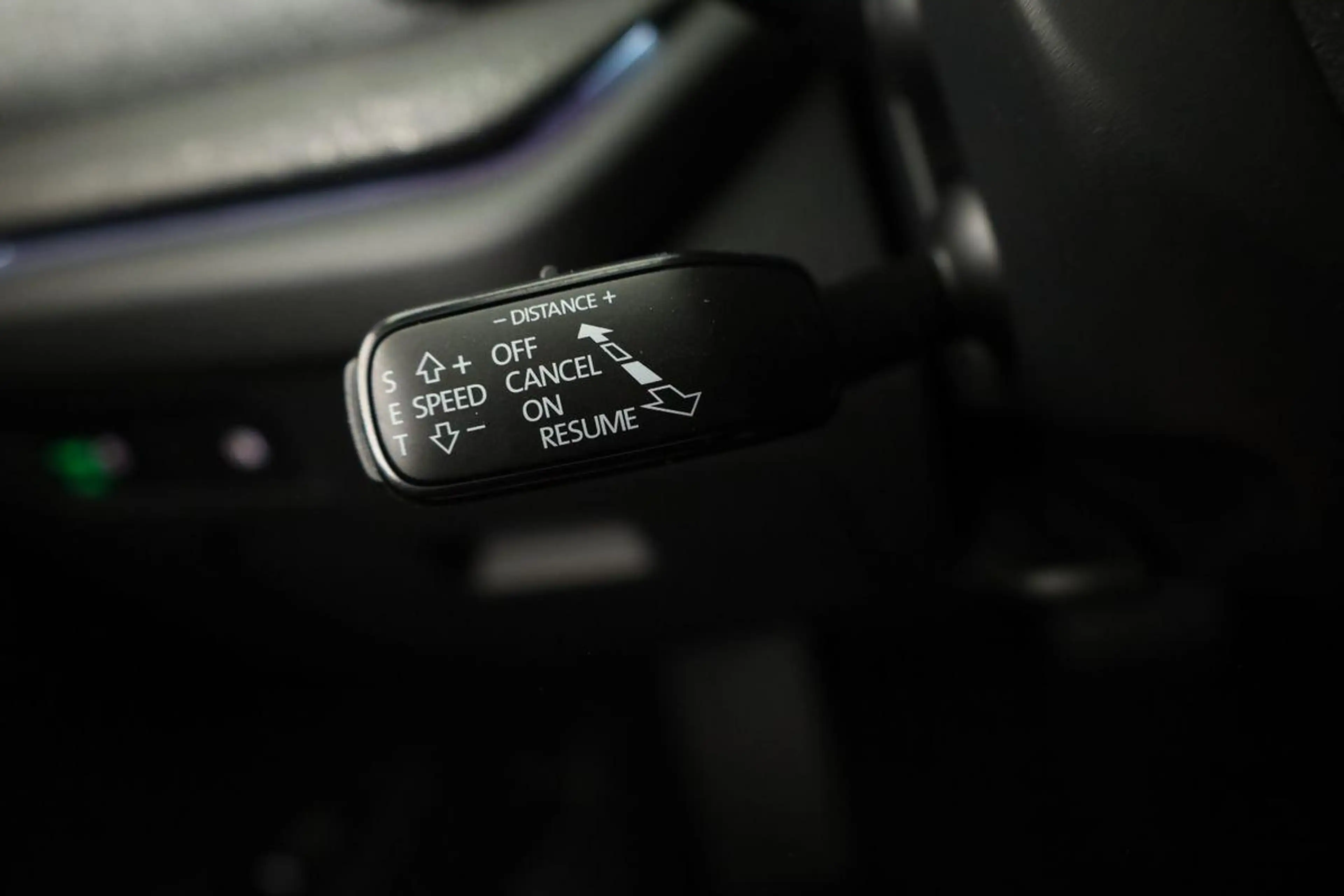 Skoda Octavia Combi TDI DSG Selection, Navi, Pano, AHK, Teillede — photo 11