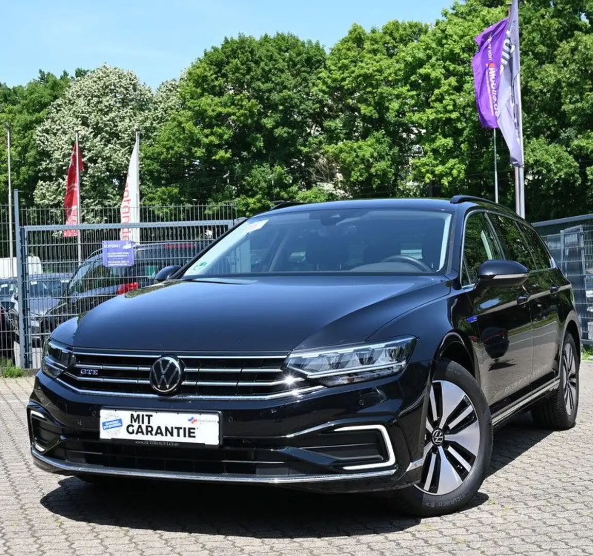 Volkswagen Passat Variant 1.4 TSI GTE Cam Navi CarPlay DAB Nero - 1