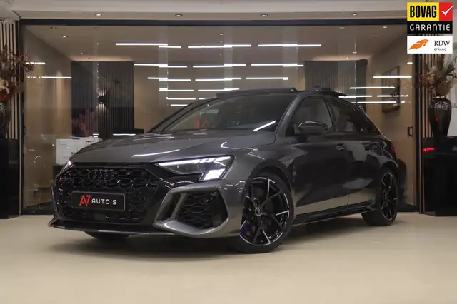 Audi RS3 A3 Sportback 2.5 TFSI quattro HULK PANO/KERAMISCH/