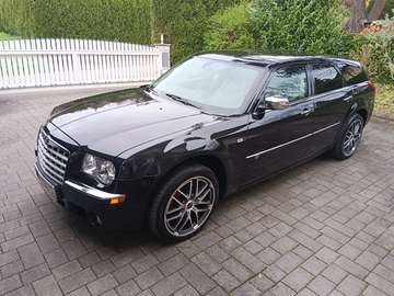 Touring 5,7 V8 Hemi AWD Automatik