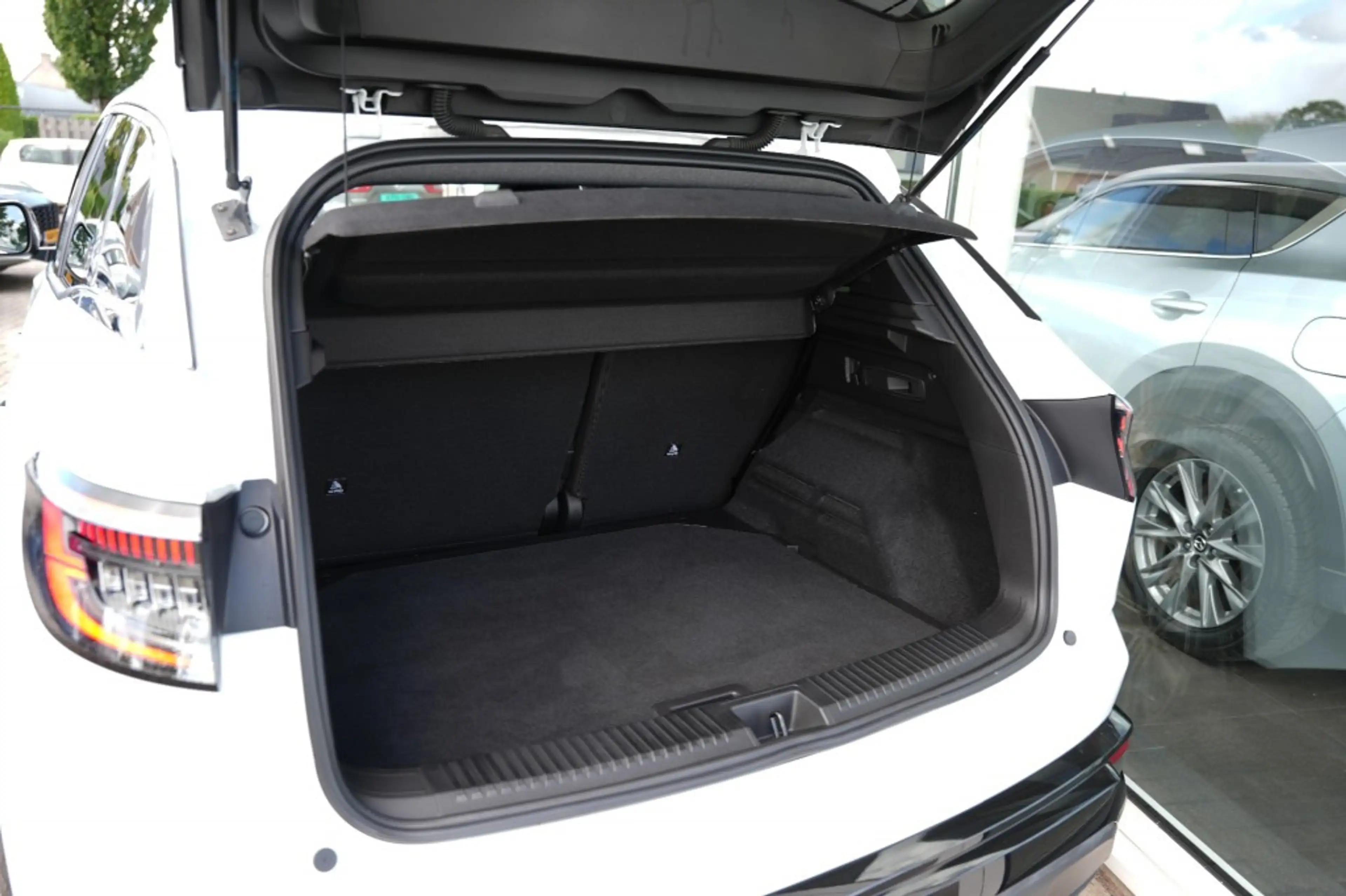 Renault Austral 1.2 ET FH 200 TECHNO — photo 9
