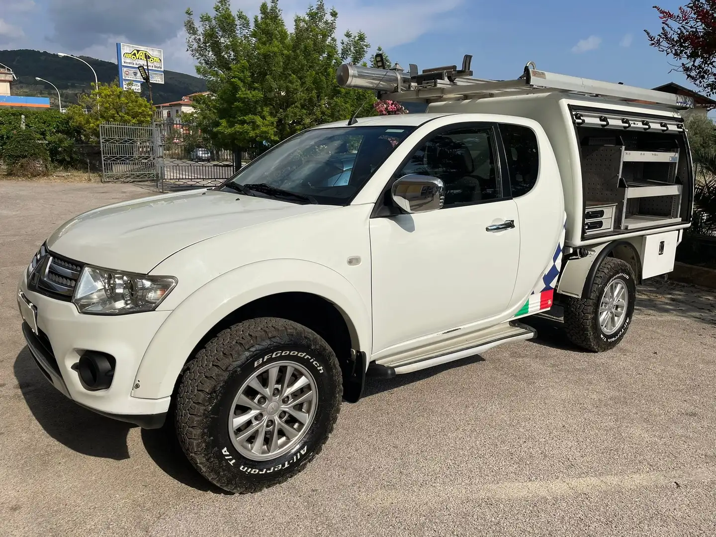 Mitsubishi L200 2.5 DID Intense Bianco - 1