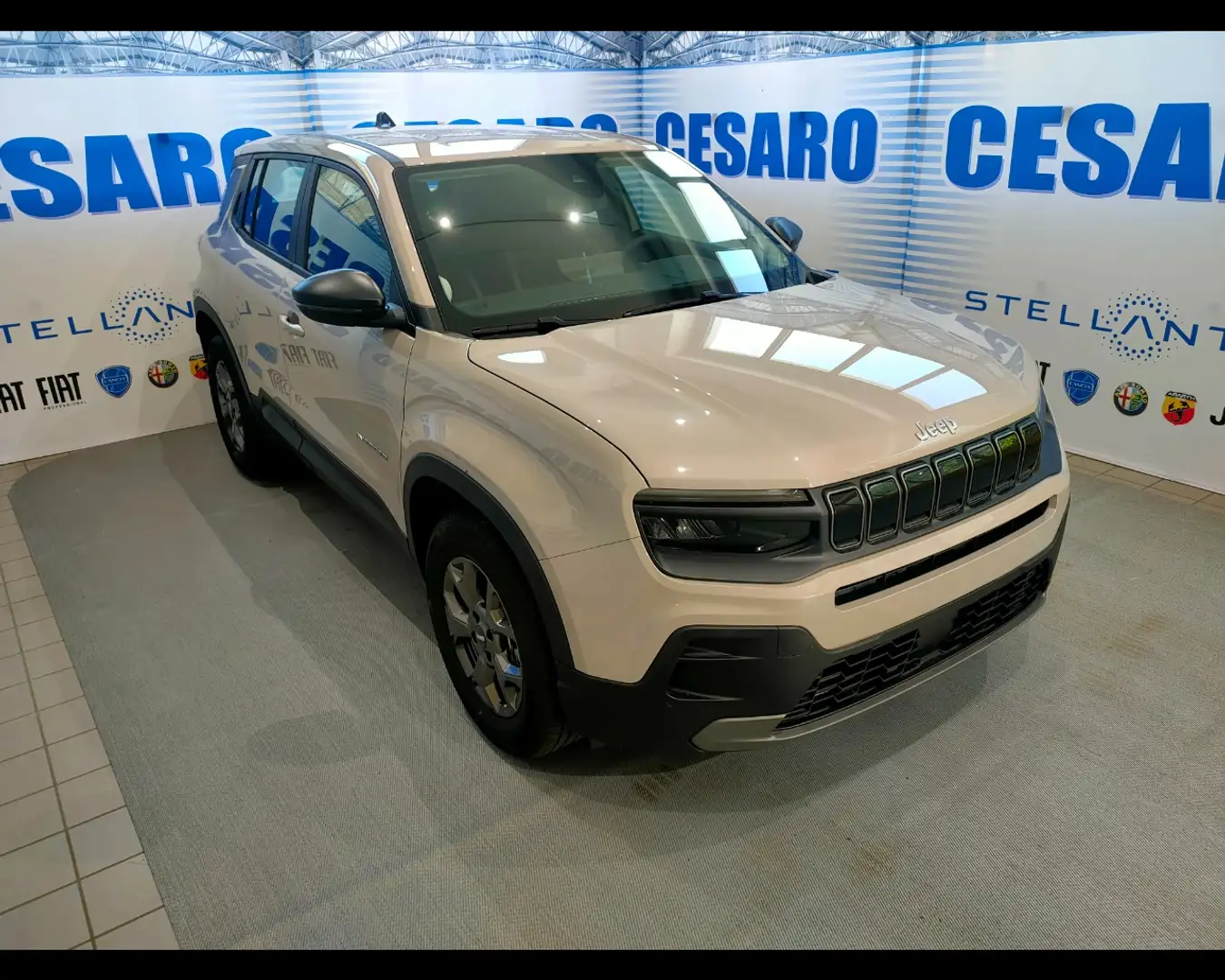 Jeep Avenger 1.2 Turbo Longitude - 1
