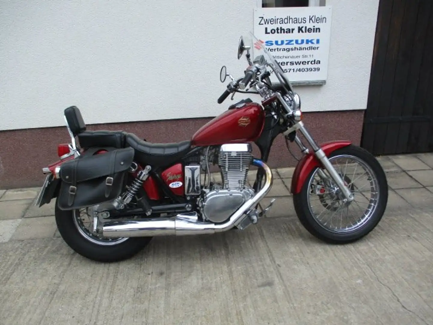 Suzuki LS 650 Rosso - 2