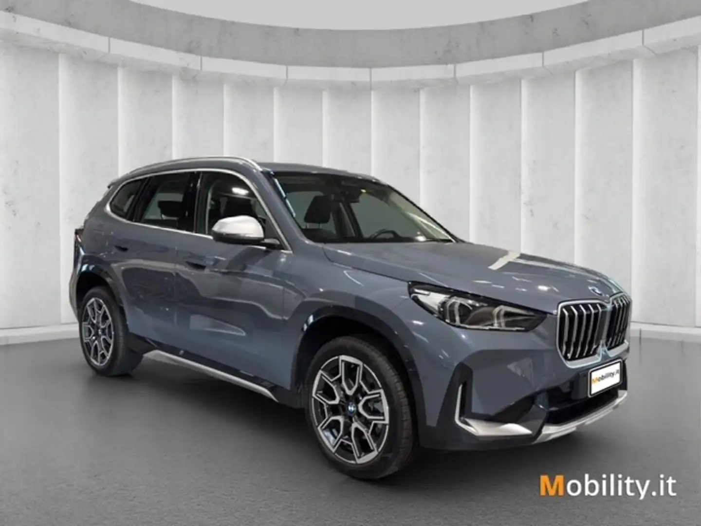 BMW X1 sdrive20i mhev 48V X-Line auto - 2