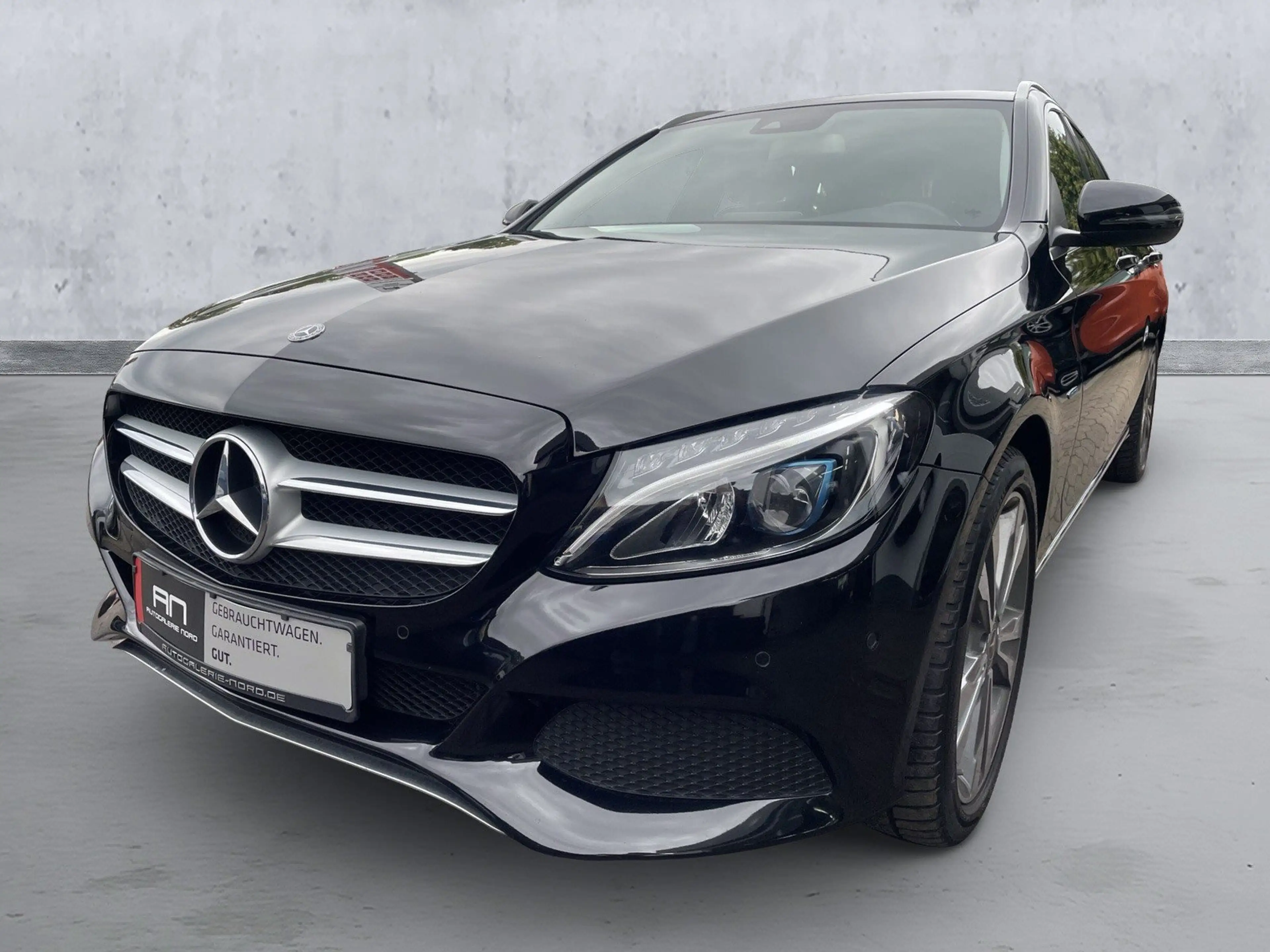 Mercedes-Benz C 350 e T AHK+Pano+Business+Navi — photo 3
