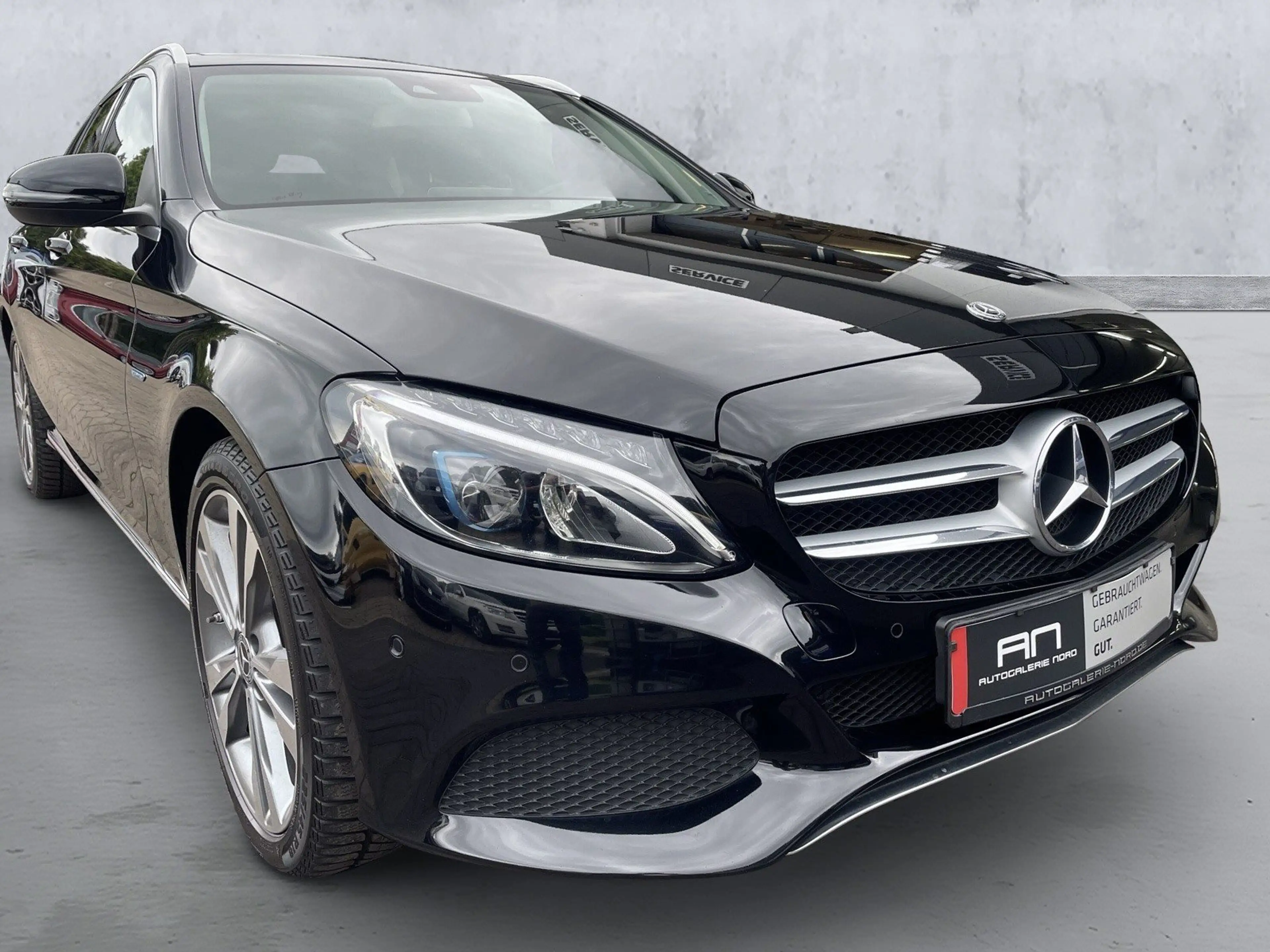 Mercedes-Benz C 350 e T AHK+Pano+Business+Navi — photo 6
