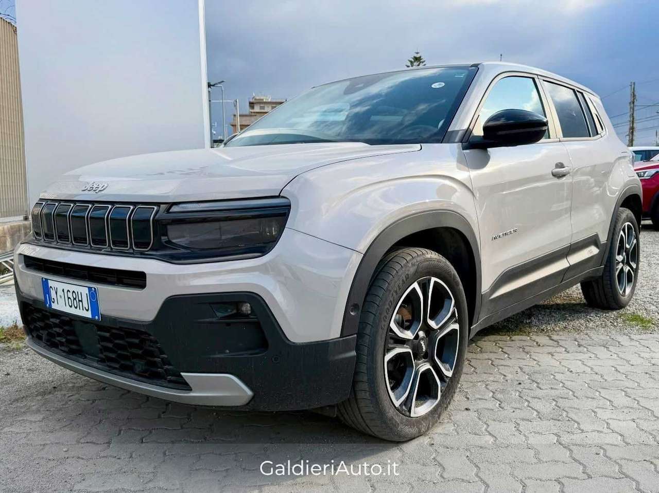 Jeep Avenger 2022 1.2 turbo Summit fwd 100cv