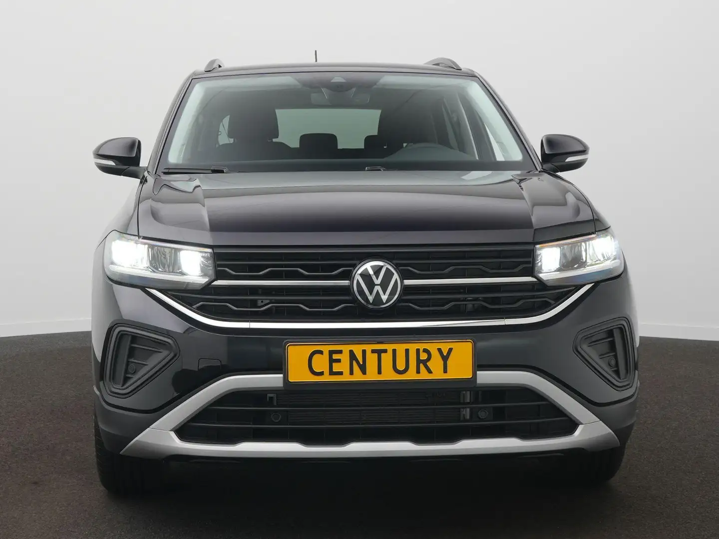 Volkswagen T-Cross Life Edition 1.0 70 kW / 95 pk TSI SUV 5 versn. Ha Zwart - 2