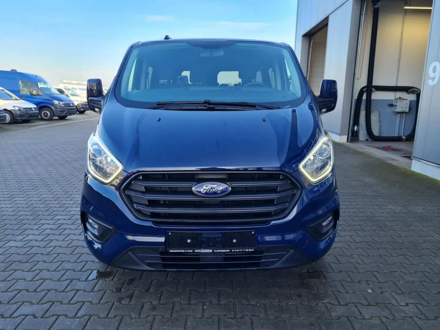 Ford Custom Kombi 320 L2 Trend 9 Sitze KLIMA PDC TEMPOM Blau - 2
