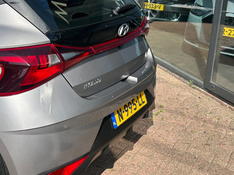 Hyundai i20 1.0 T-GDI Comfort Smart Navi|Cam|ACC|Carplay — photo 9