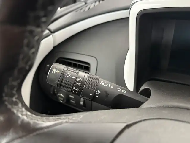 Chevrolet Volt view 10