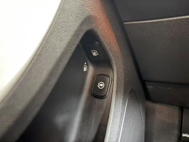 Chevrolet Volt view 8