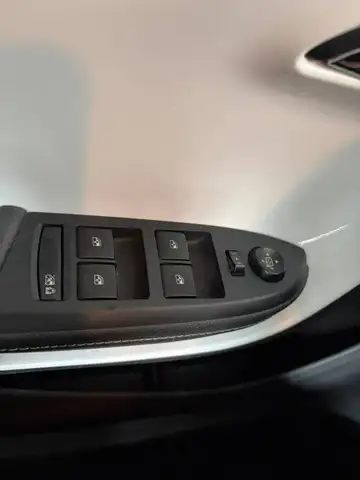 Chevrolet Volt view 7