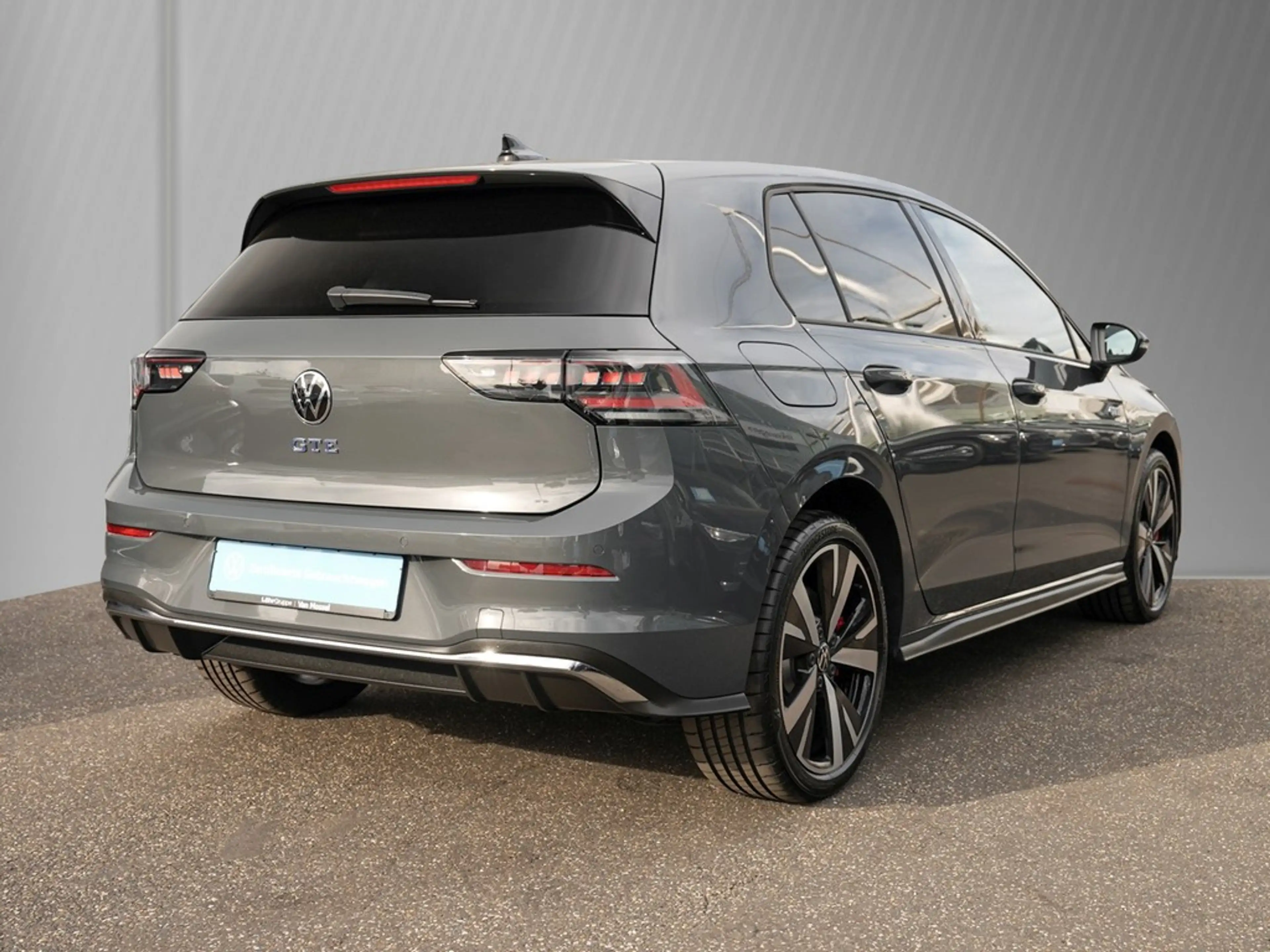 Volkswagen Golf GTE 1.5 TSI DSG e-Hybrid AHK/Navi/RFK — photo 5