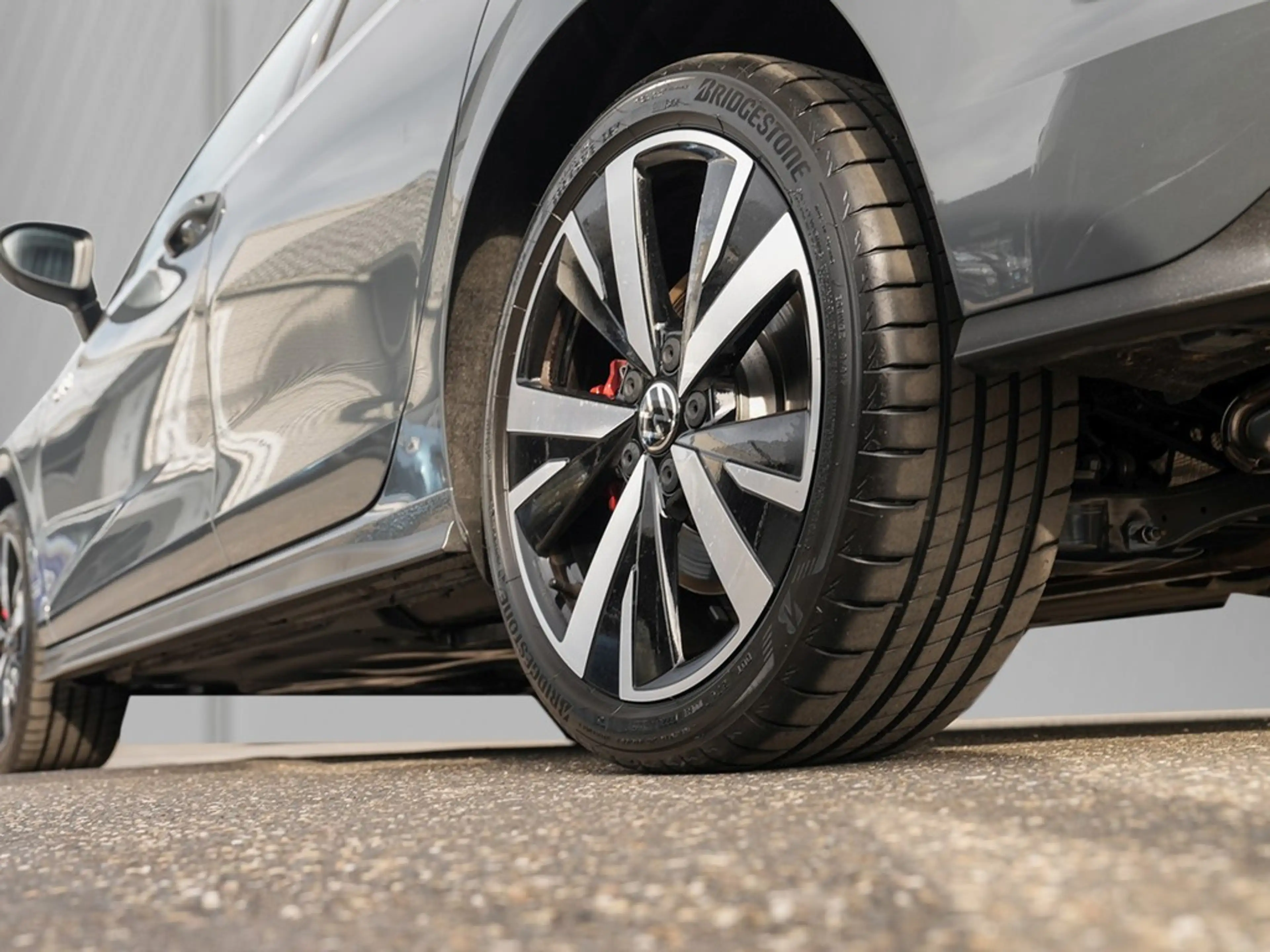 Volkswagen Golf GTE 1.5 TSI DSG e-Hybrid AHK/Navi/RFK — photo 6