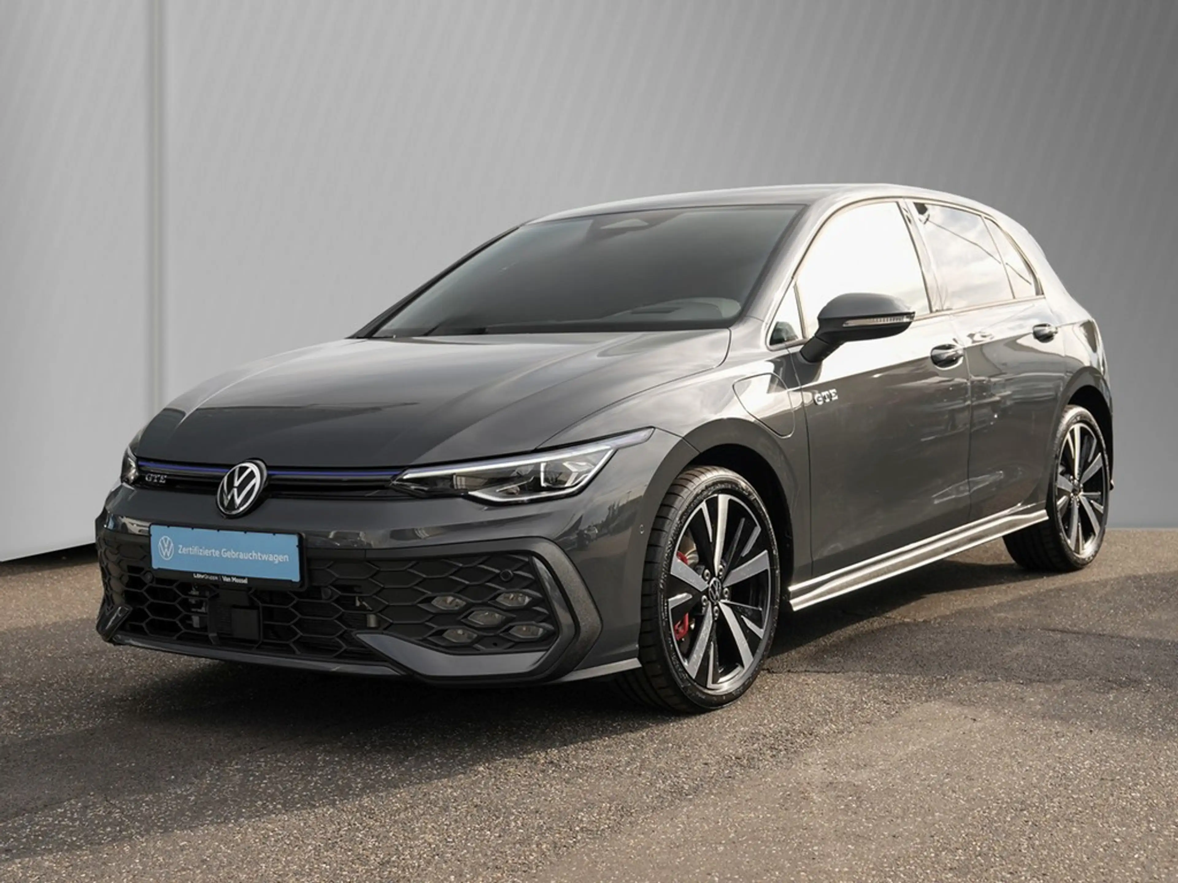 Volkswagen Golf GTE 1.5 TSI DSG e-Hybrid AHK/Navi/RFK — photo 3
