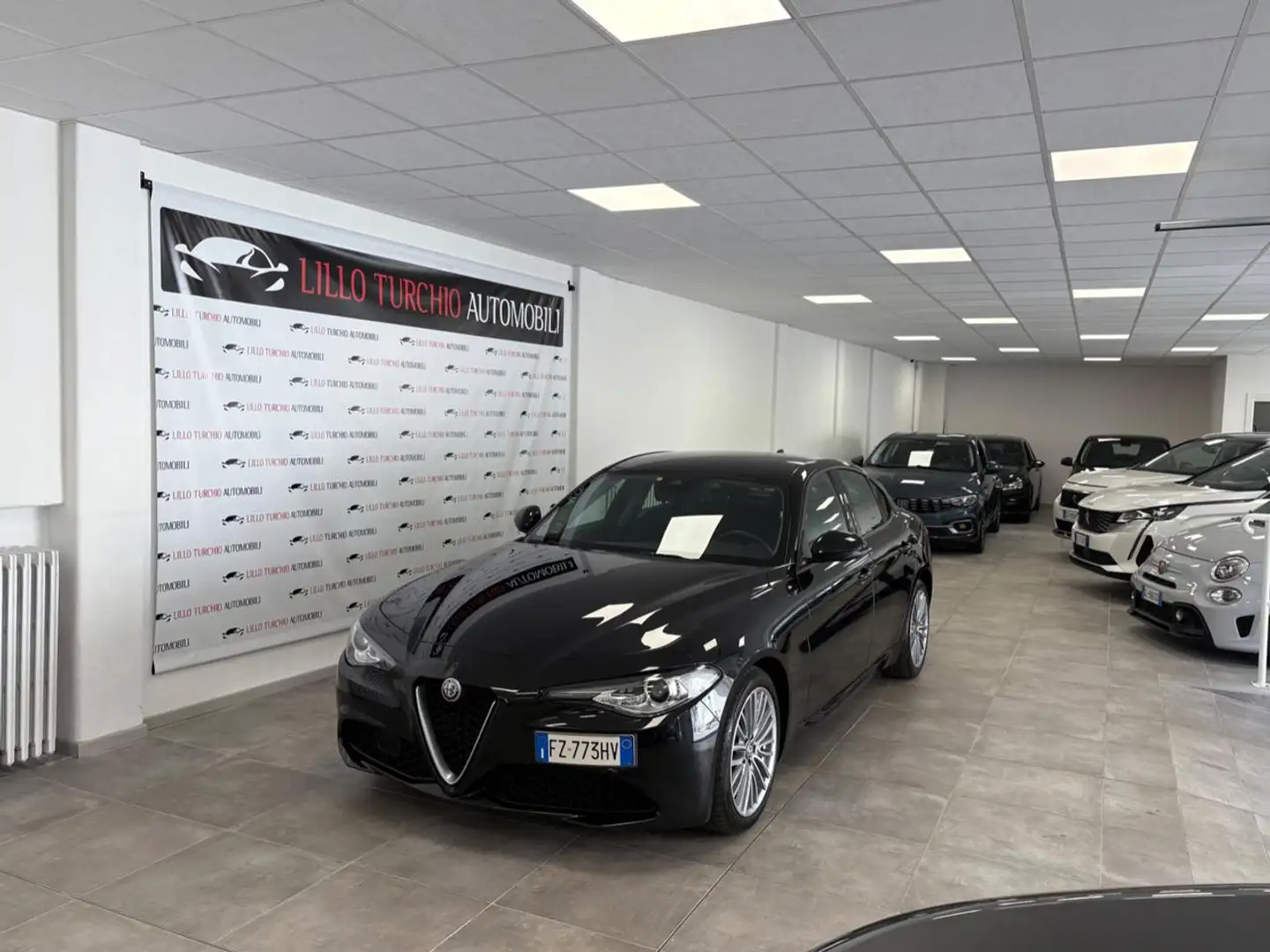 Alfa Romeo Giulia 2.2 Turbodiesel 160 CV AT8 Business IVA ESPOSTA Nero - 1
