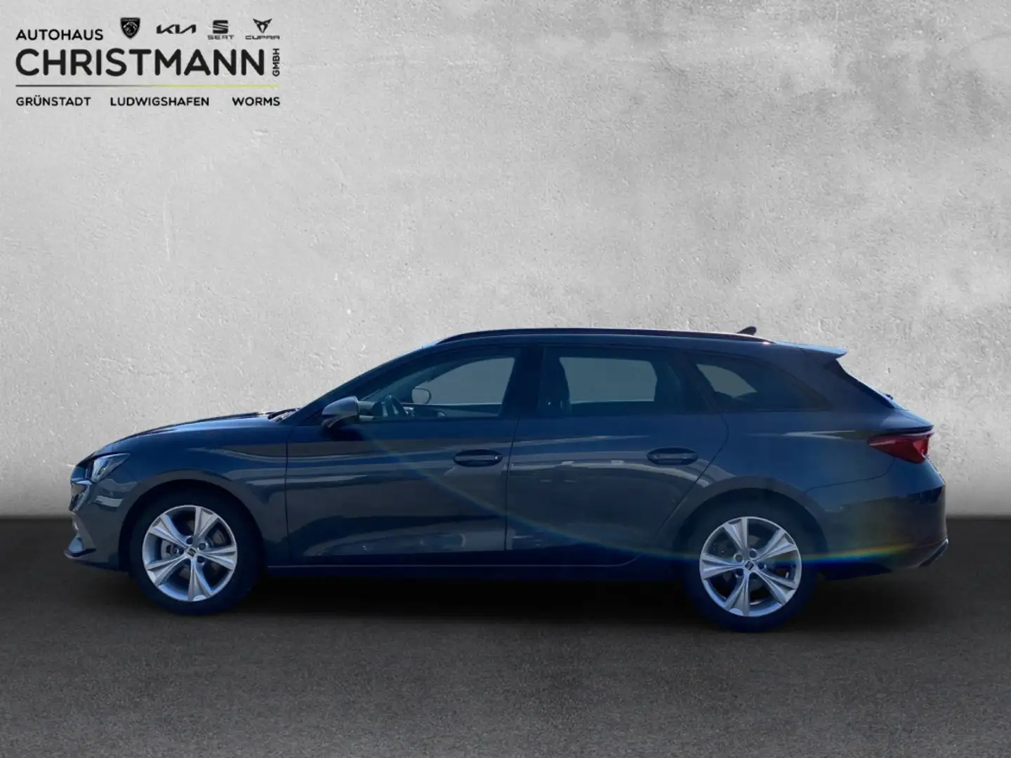 SEAT Leon Sportstourer FR 2.0 TDI EU6d Navi Digitales Cockpi Grau - 2