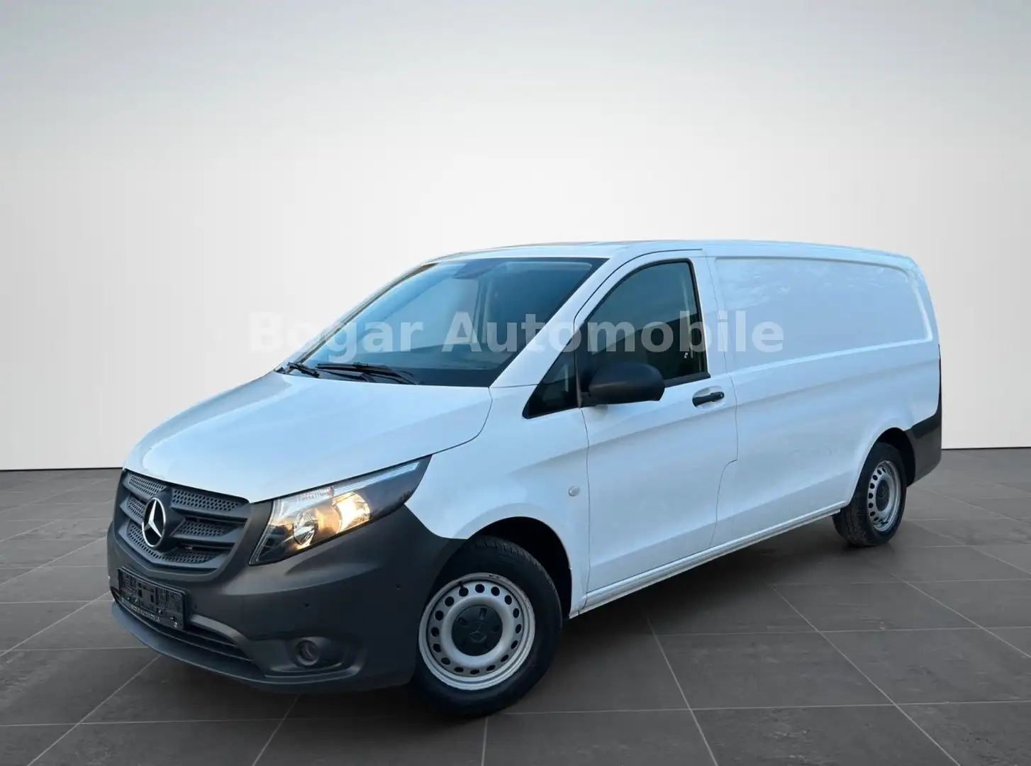 Mercedes-Benz Vito 114 CDI Lang 9G *BOTT WERKSTATT*KAMERA*SHZ* Weiß - 1