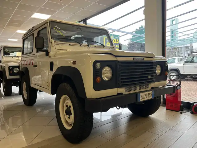Land Rover Defender Defender V 1990 90 90 2.5 td5 S Pick Up
