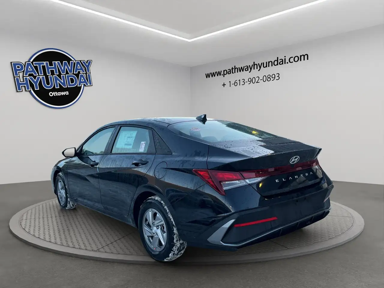Hyundai ELANTRA снимка Hyundai ELANTRA