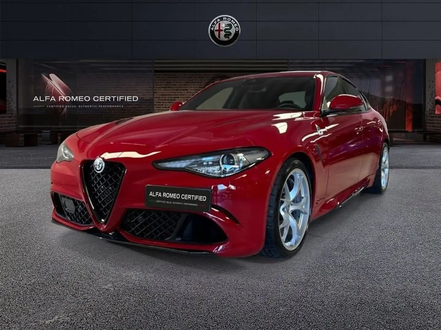 Alfa Romeo Giulia 2.9 V6 510CV Quadrifoglio AT8 Rosso - 1