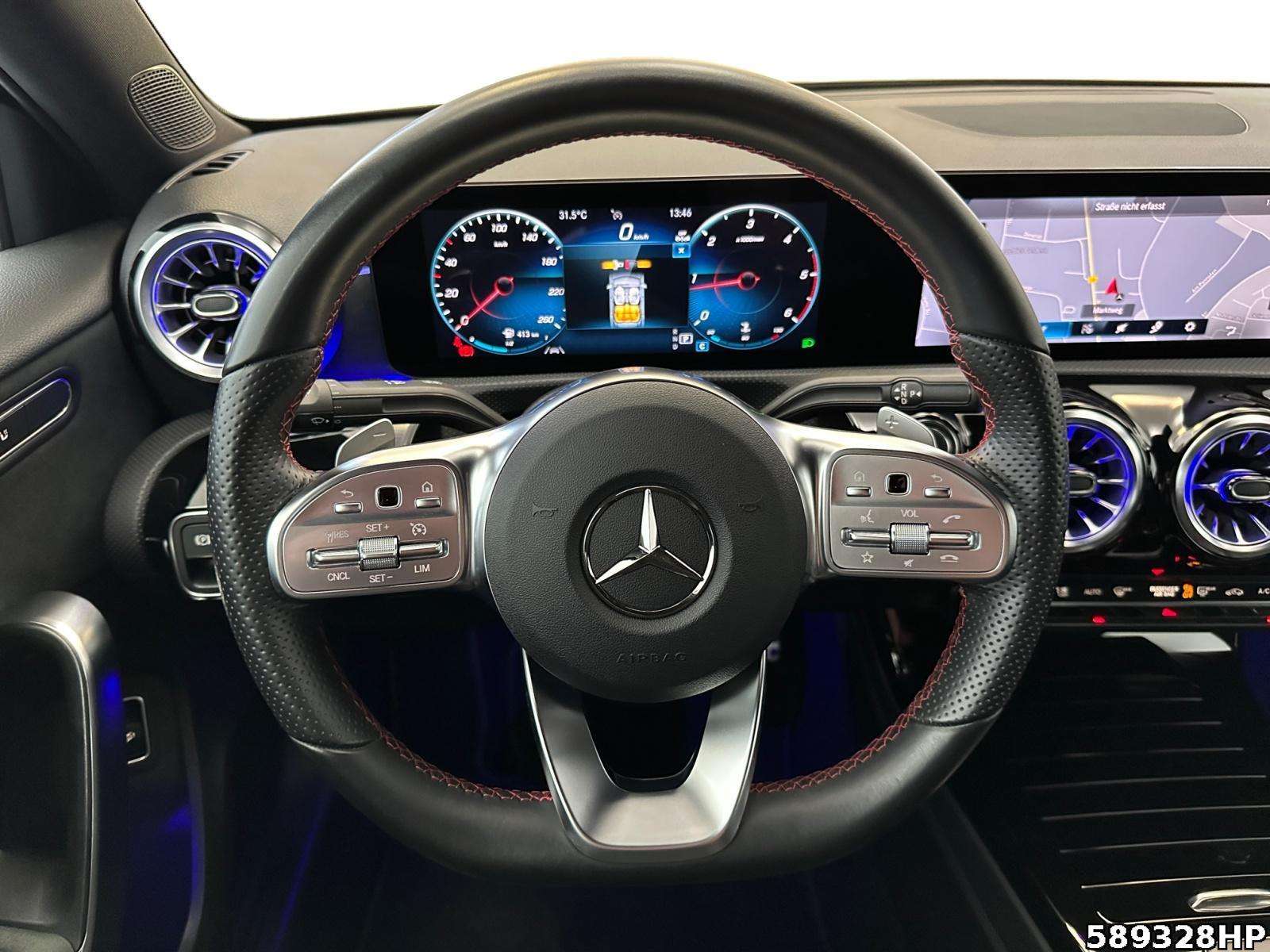 Mercedes-Benz A 220