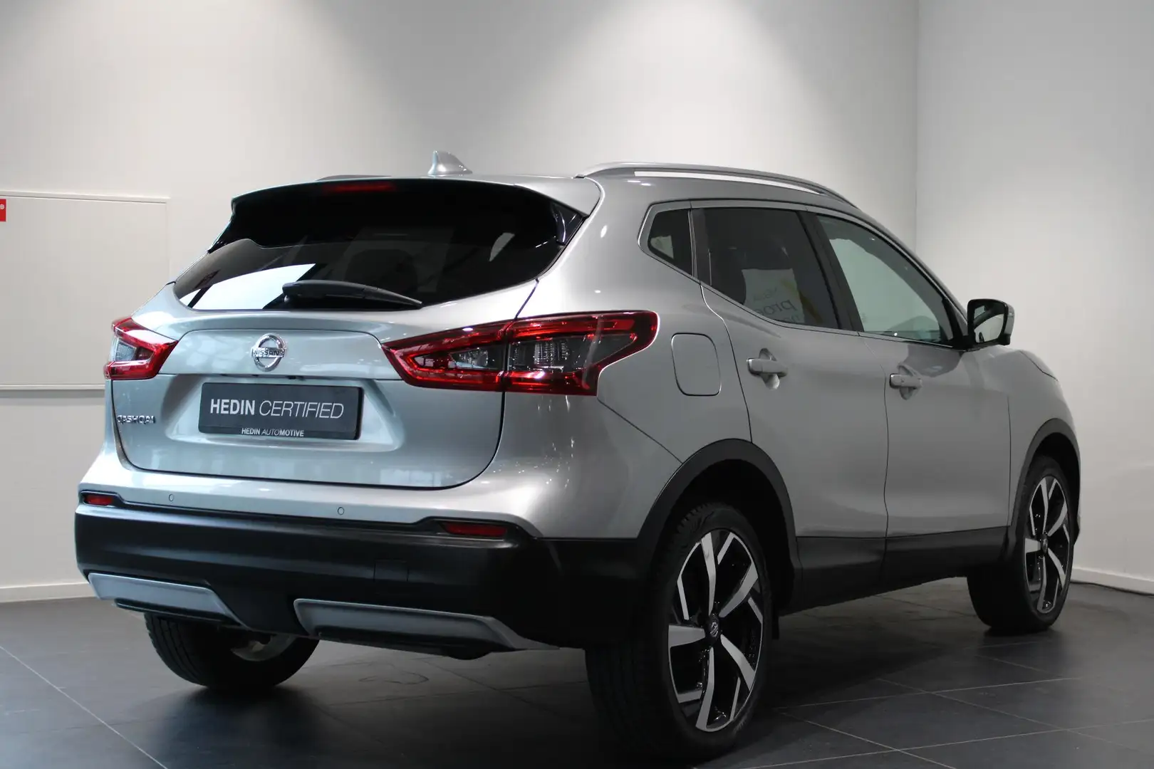 Nissan Qashqai 1.2 Tekna | AUTOMAAT | Lederen Bekleding | Navigat Grau - 2