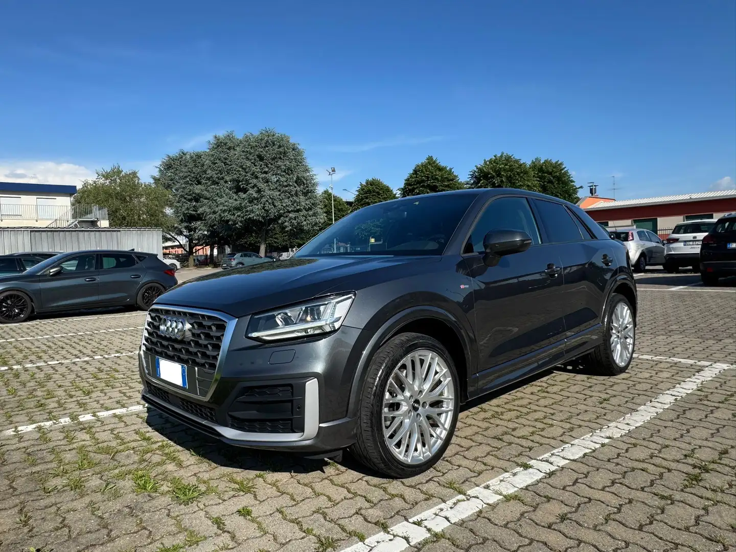 Audi Q2 1.4 TFSI S-TR 150 CV SPORT Grey - 1