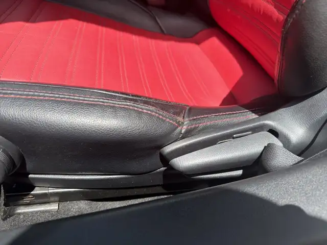 Abarth 124 Spider view 19