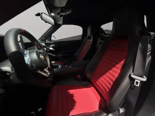 Abarth 124 Spider view 7