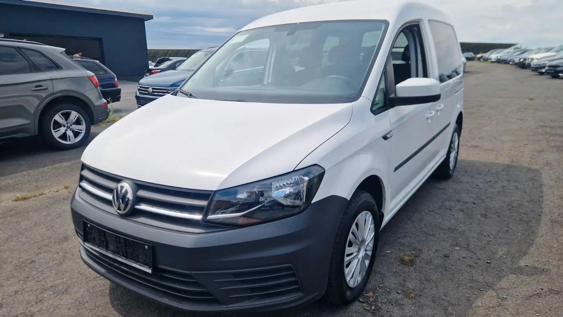 Volkswagen Caddy PKW BMT 1.Hand Blanco - 1