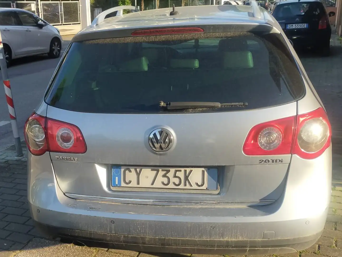 Volkswagen Passat Variant Passat VI 2005 Variant 2.0 tdi Comfortline dsg Grigio - 2