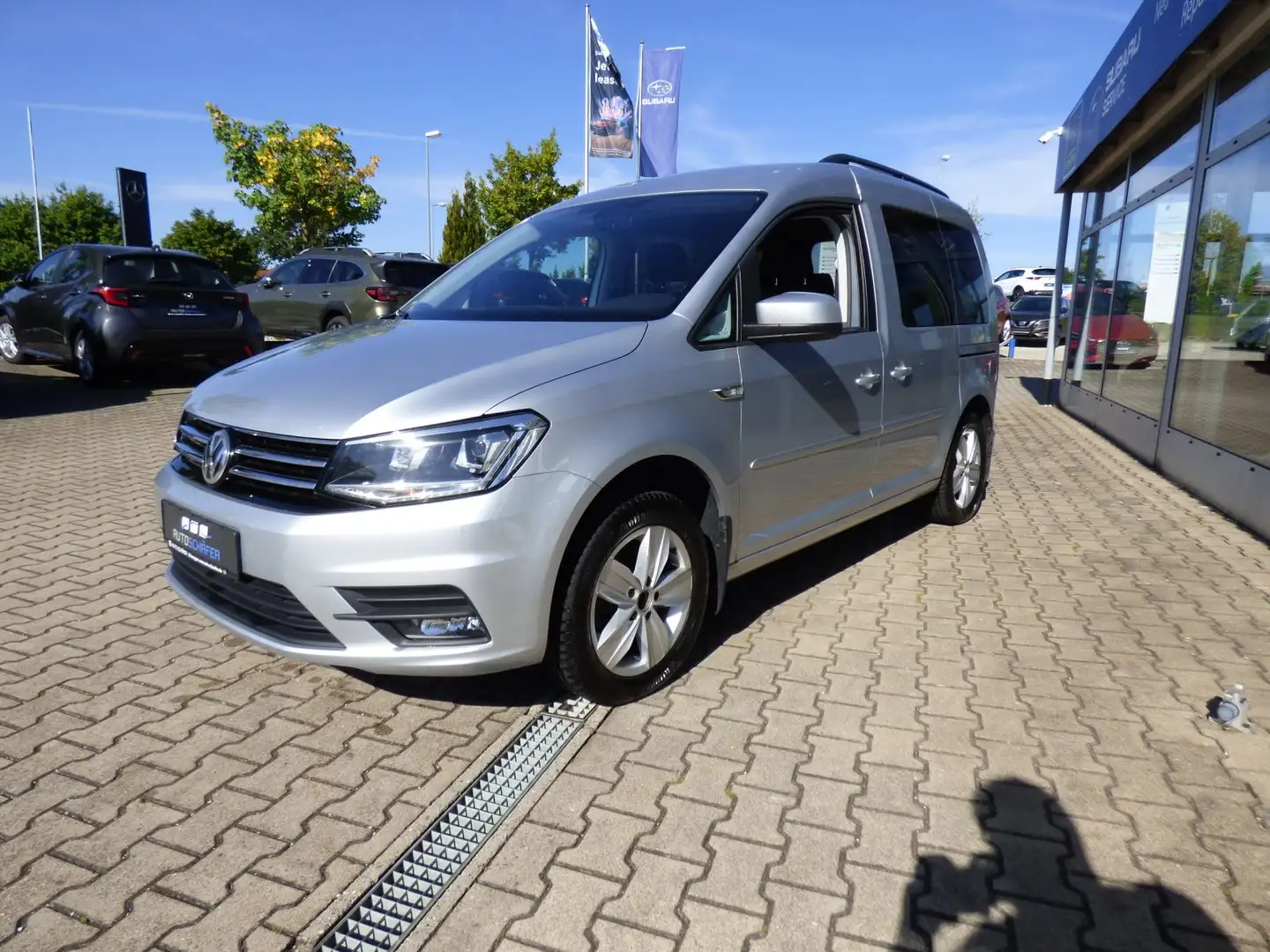 Volkswagen Caddy 2.0 TDI BMT Comfortline Navi, Shz Silber - 1