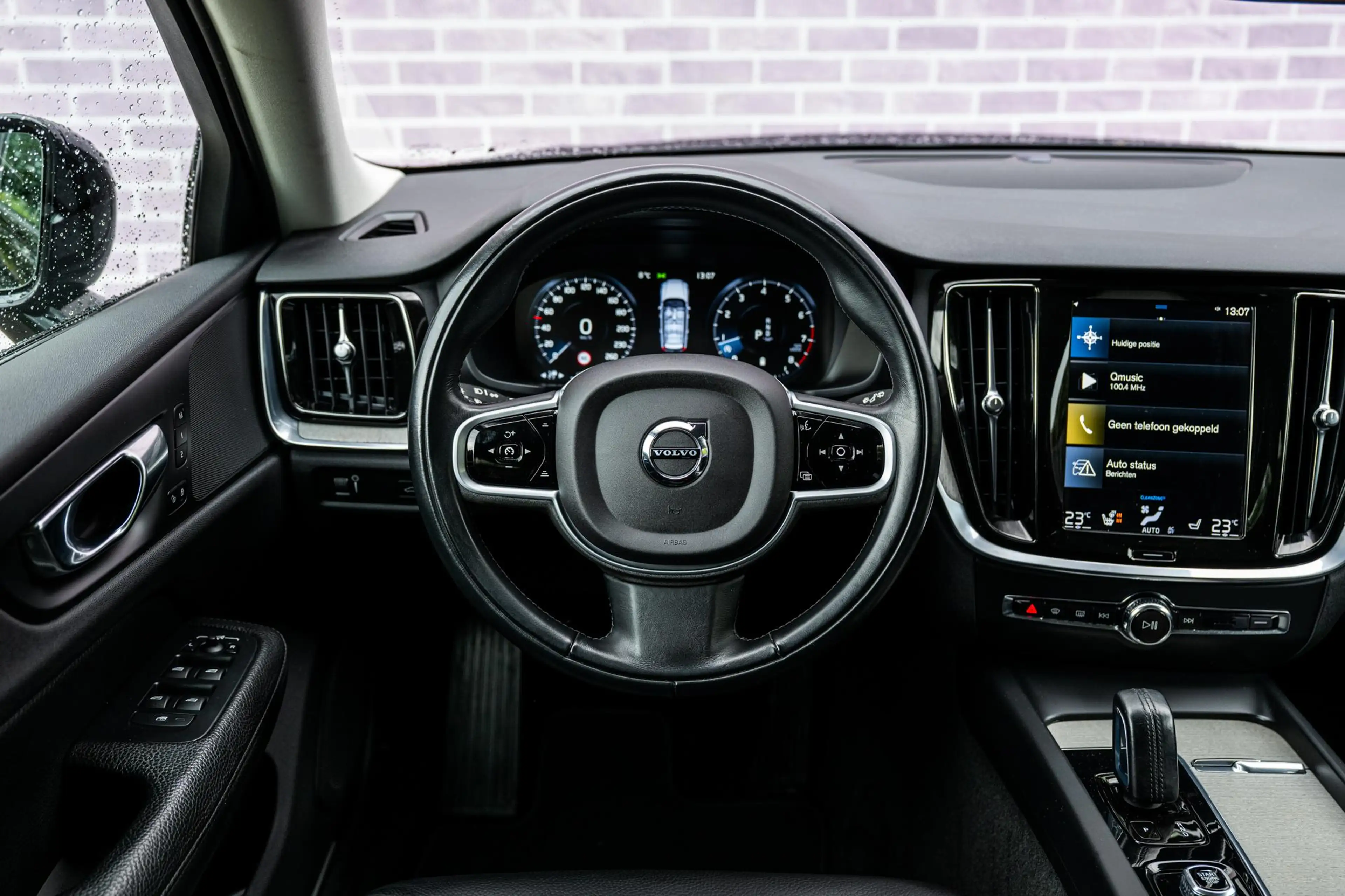 Volvo V60 Cross Country 2.0 B5 AWD Pro | Achteruitrijcamera | Parkeersenso — photo 3